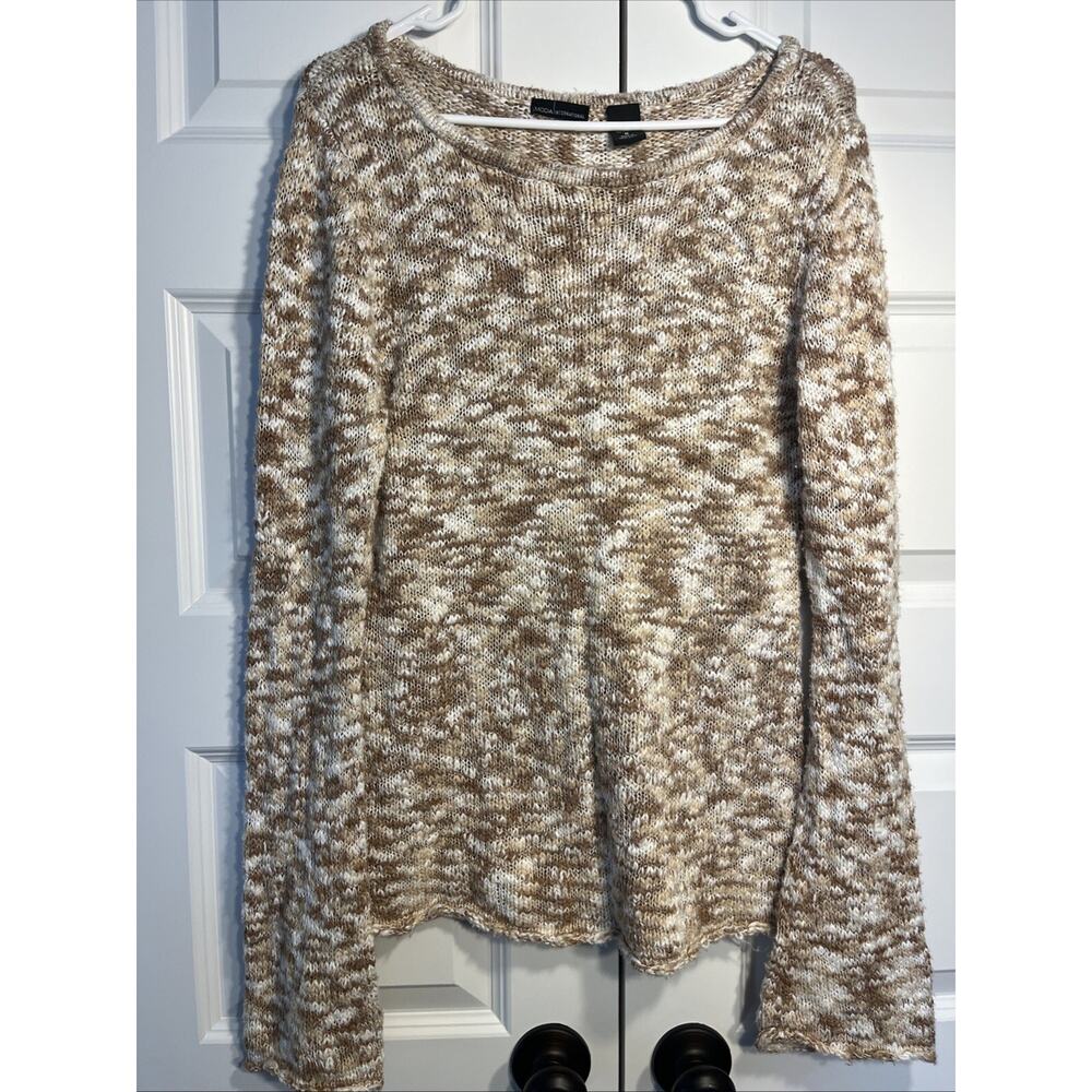 Moda International cable knit wool sweater tan Medium super soft Classic A32